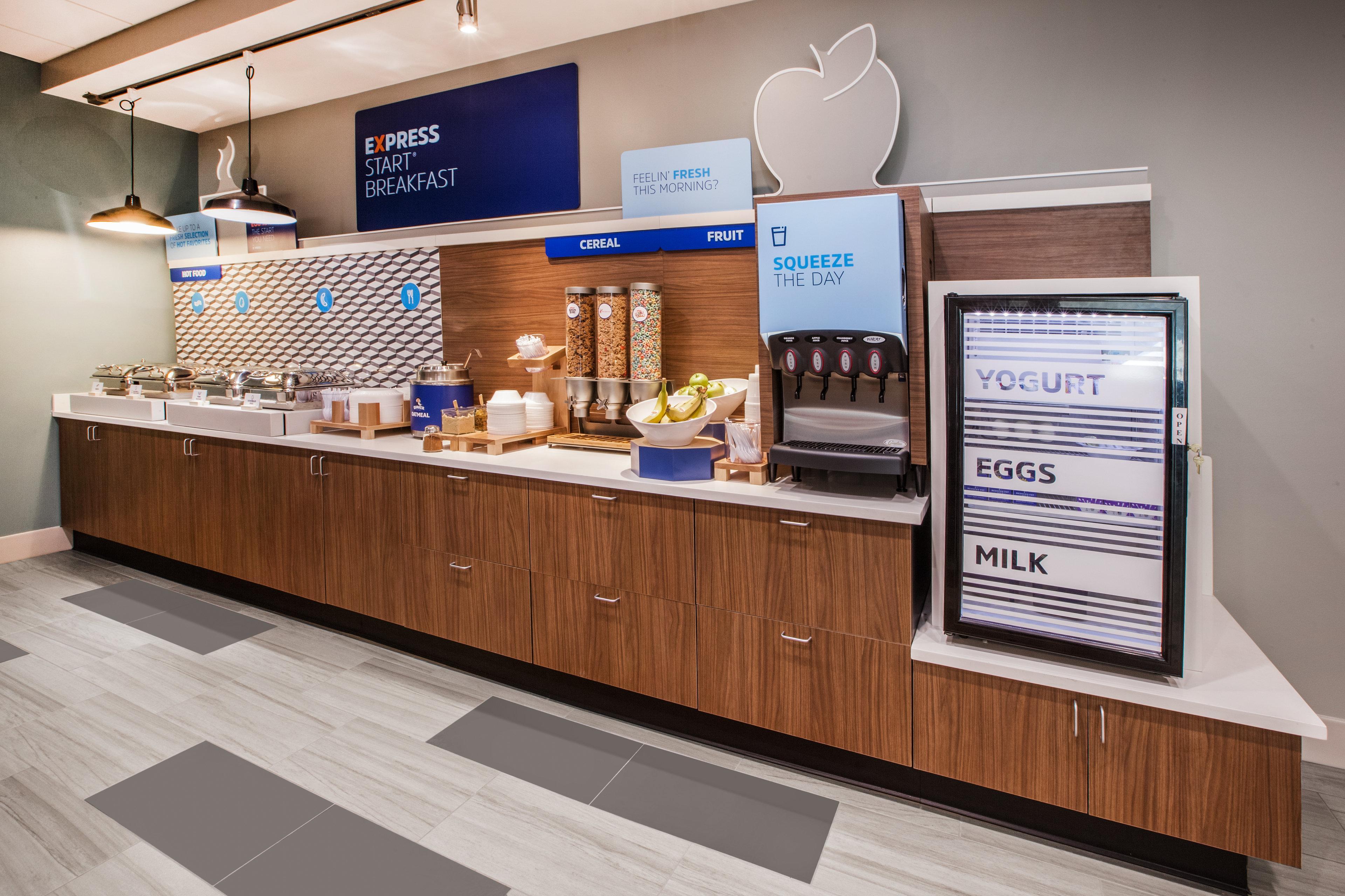 Holiday Inn Express & Suites - Elizabethtown North By Ihg Εξωτερικό φωτογραφία