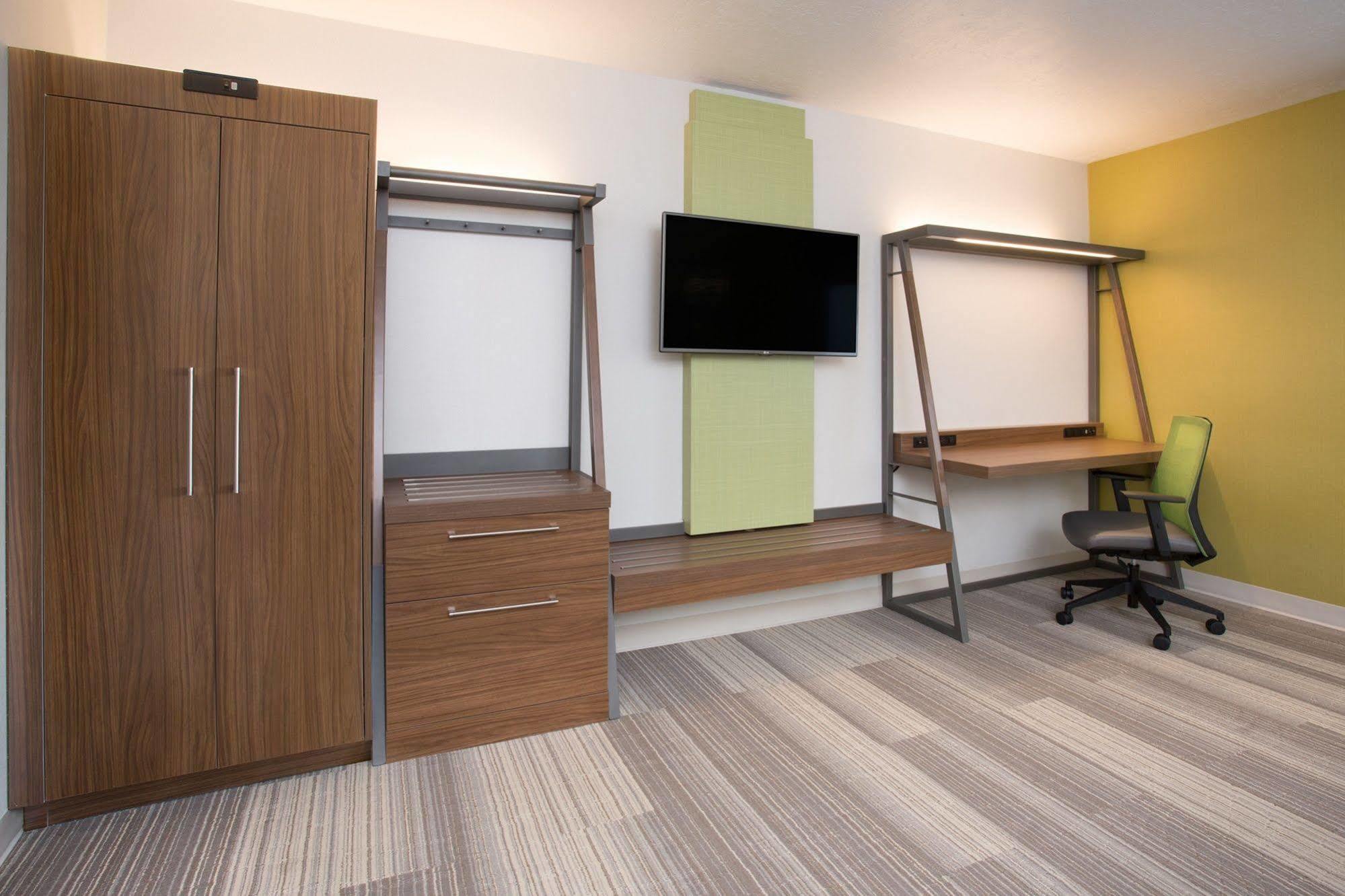 Holiday Inn Express & Suites - Elizabethtown North By Ihg Εξωτερικό φωτογραφία