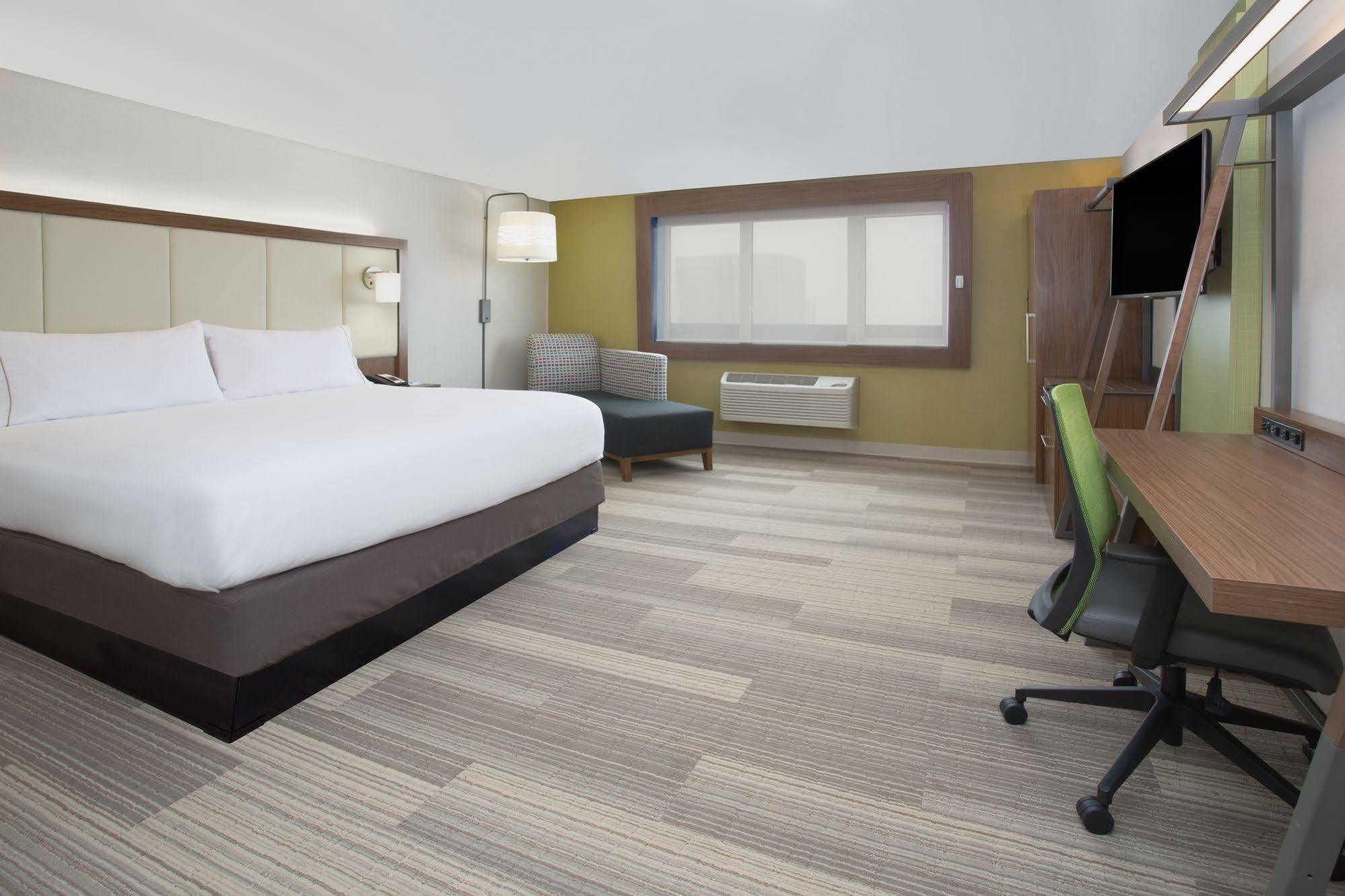 Holiday Inn Express & Suites - Elizabethtown North By Ihg Εξωτερικό φωτογραφία